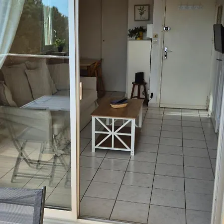 Apartamento La Maison Du Mail, T2, Wifi, 300m De La Agde